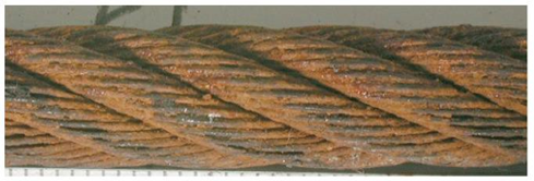 Heavily pitted external corrosion